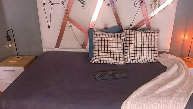 JenaCooper_ webcam