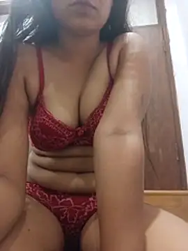 Naughty_aashi99 webcam