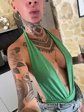 inked_up_jade webcam