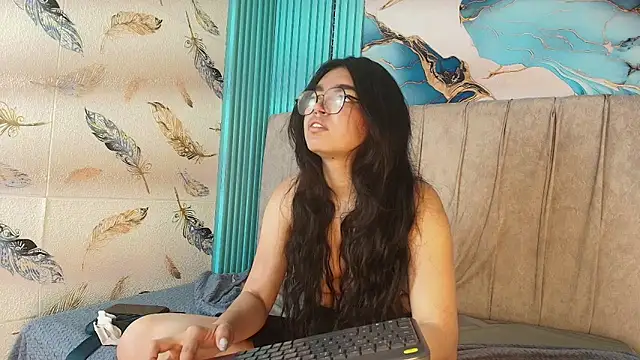 mia_monroepri webcam