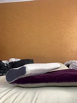 LiluHot live webcam show