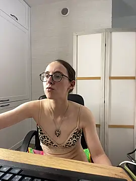 MartiniiSelenna live webcam show