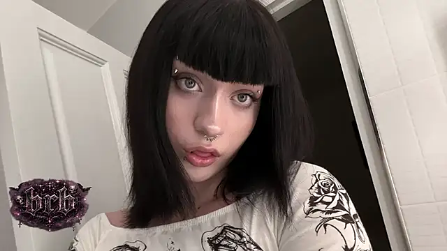 Vailyreb_ webcam