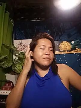 TabooSHOWgirl18 webcam