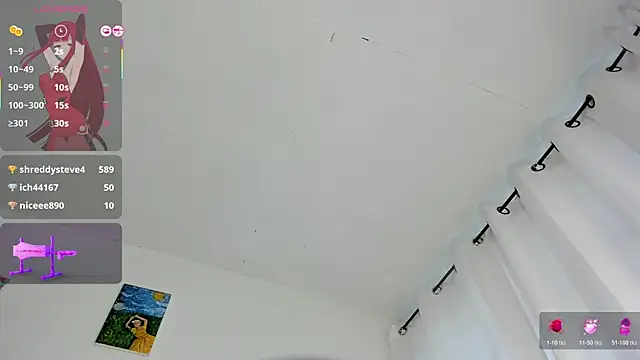 Mia-Valeria- webcam