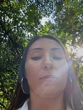 Wonder_Kari webcam