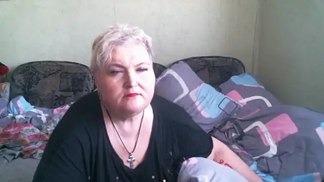 Lana555 live cam on StripChat