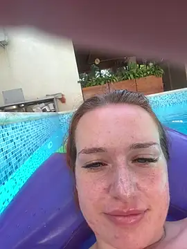 LisaElfy webcam