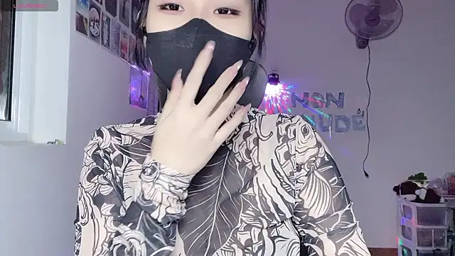 Tieu-May webcam