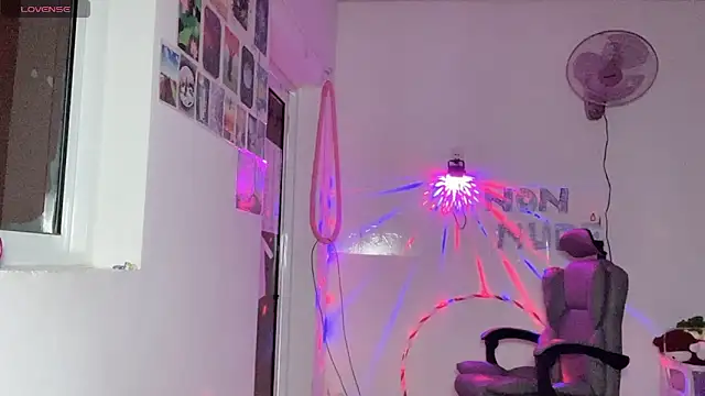 Tieu-May webcam