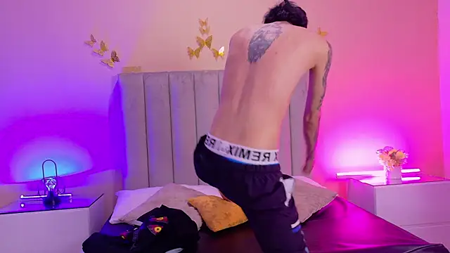 Nascary_Fox webcam
