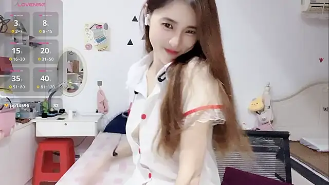 miaomiao-99 live webcam show