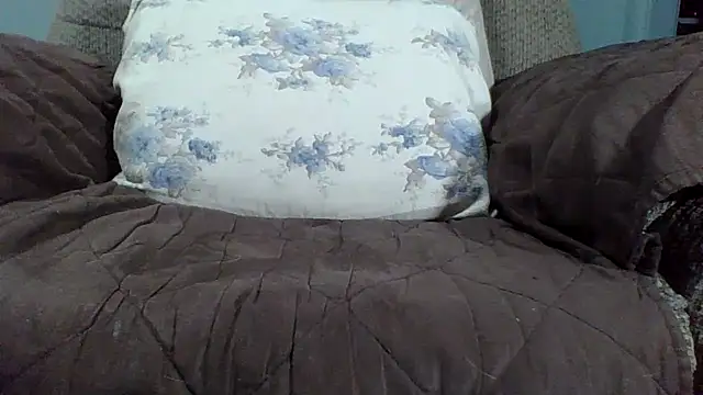 Jbsklxz67 webcam