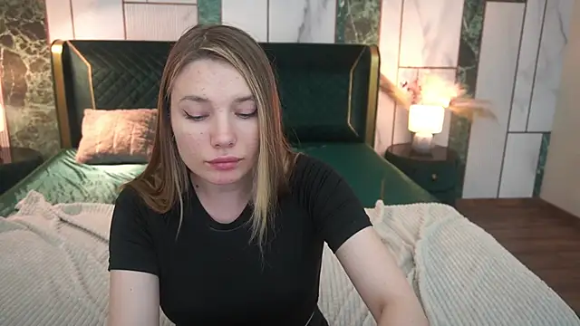 IceDanielles webcam