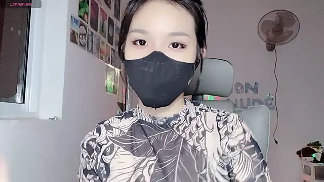 Tieu-May webcam