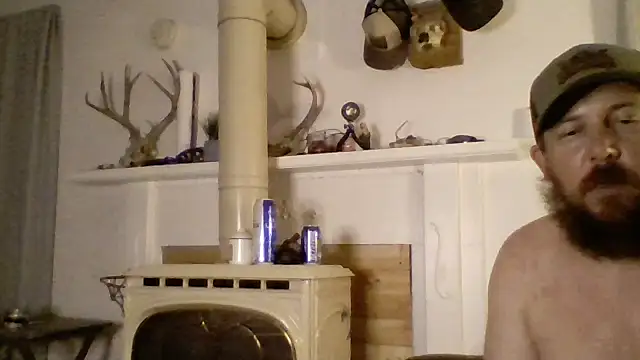 littilebutcute live cam on StripChat