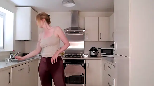 Anna_Raye webcam