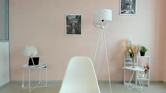 VallieSoulard webcam
