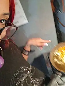 carolinerue webcam