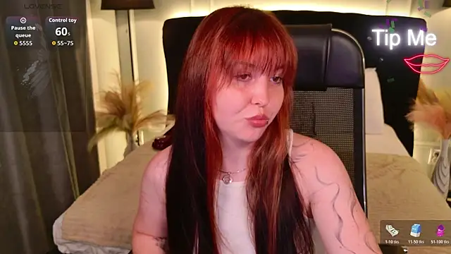 Hyuna_Flowers webcam