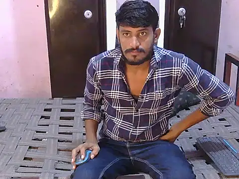 HotXKrish webcam