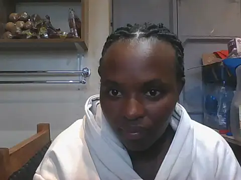 peacefulbignipple live cam on StripChat