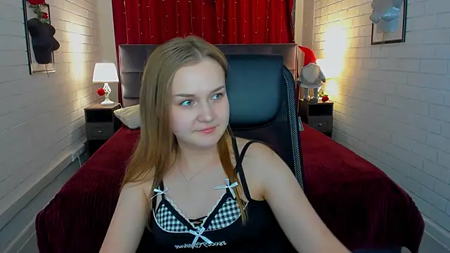 LissaTelor webcam