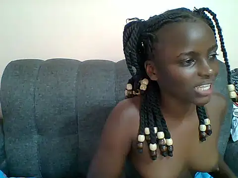 Beauty-Glam live cam on StripChat