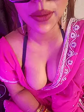 callmeshreya live webcam show