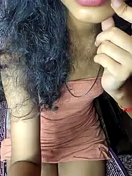Lusty-Dishuu webcam
