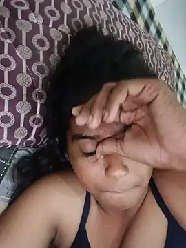 Anjali-8905