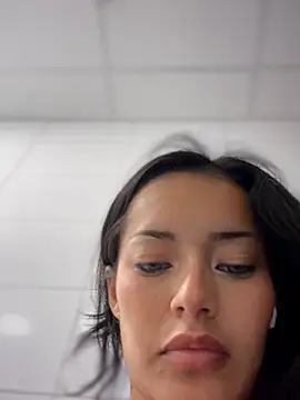 Risky_Workouts live sex cam