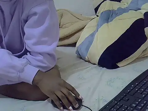 sexey-amanda77 webcam