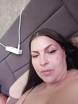 Greta_Tamar live cam