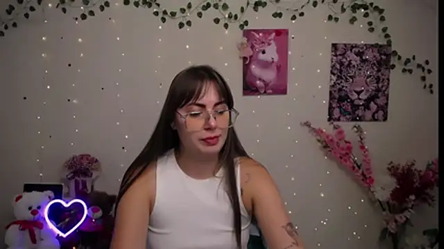 Amanda_Bright_ live cam on StripChat