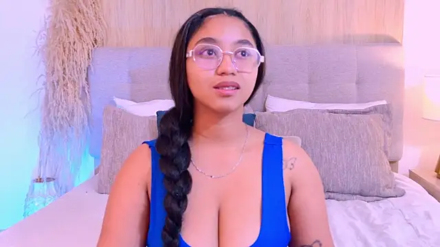RoseAndDominic webcam