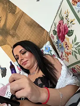 Hotmomcheckk_ webcam
