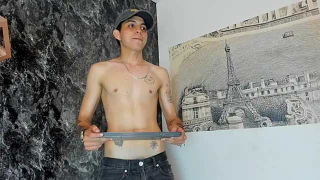 cameron_lux77 webcam