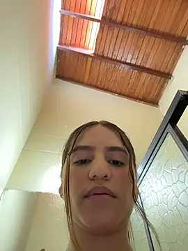 ViankaRose webcam