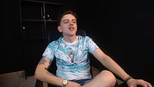 felixstarkk - FelixStarkk's free webcam - UK Sex Cams