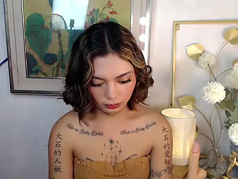 JasmineHiller webcam