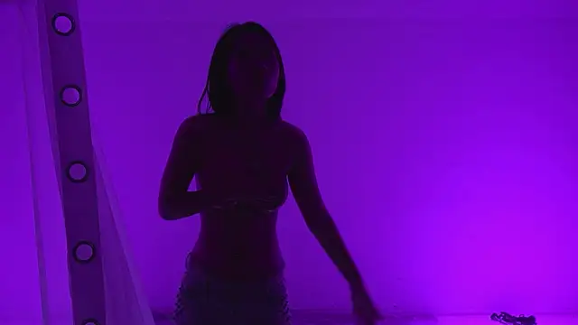 Velvet--girl live webcam show