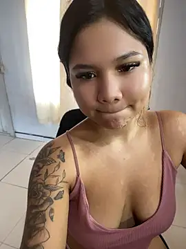 kiaradolls webcam