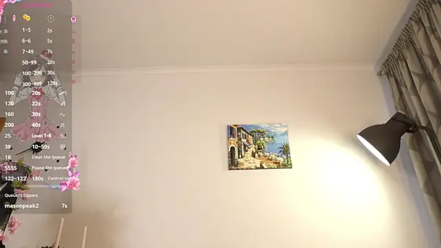 Kelly_Clarks