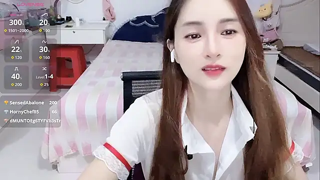 miaomiao-99 live webcam show