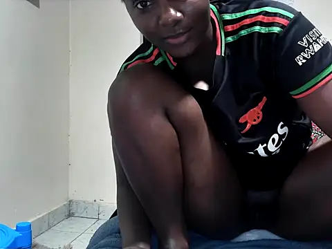 sexyleah25 (F young) - strip naked