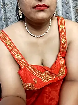 manpreet_dixit (F young) - Boobs oil show