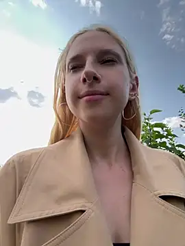 michelle_lovique webcam
