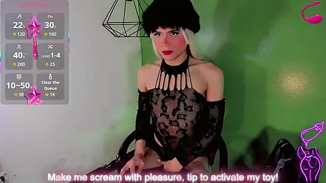 SophiaWild_ webcam