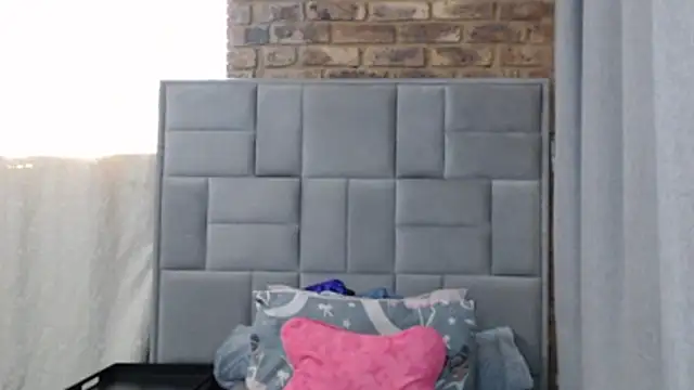 Wifey_Amanda webcam